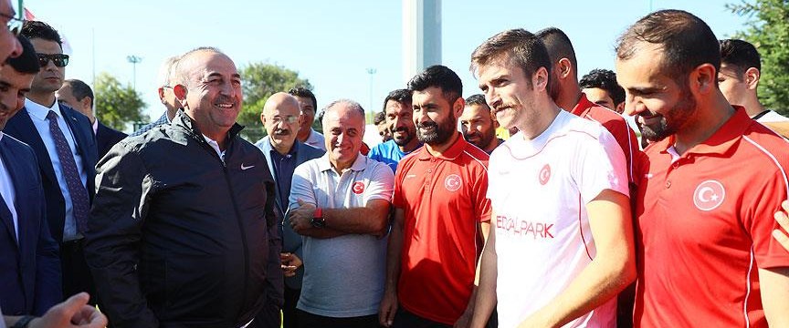 Dışişleri Bakanı Çavuşoğlu, Türkiye İşitme...