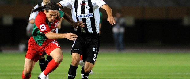 Bank Asya'da İzmir derbisi!