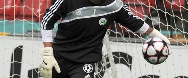 Benaglio 4 yıl daha Wolfsburg'da