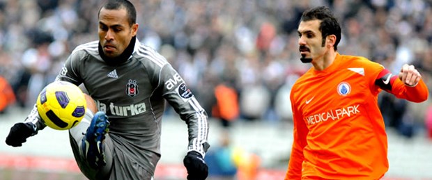 Beşiktaş 90'da yıkıldı