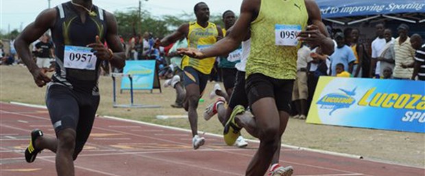 Bolt'tan 2009'un ilk 100 metre zaferi