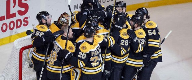 Boston Bruins yarı finalde