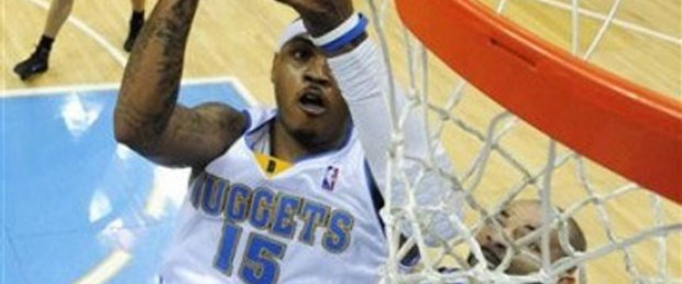 Carmelo Anthony şov!