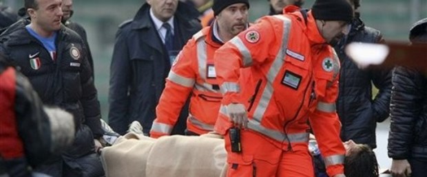 Chivu'nun kafatası çatladı
