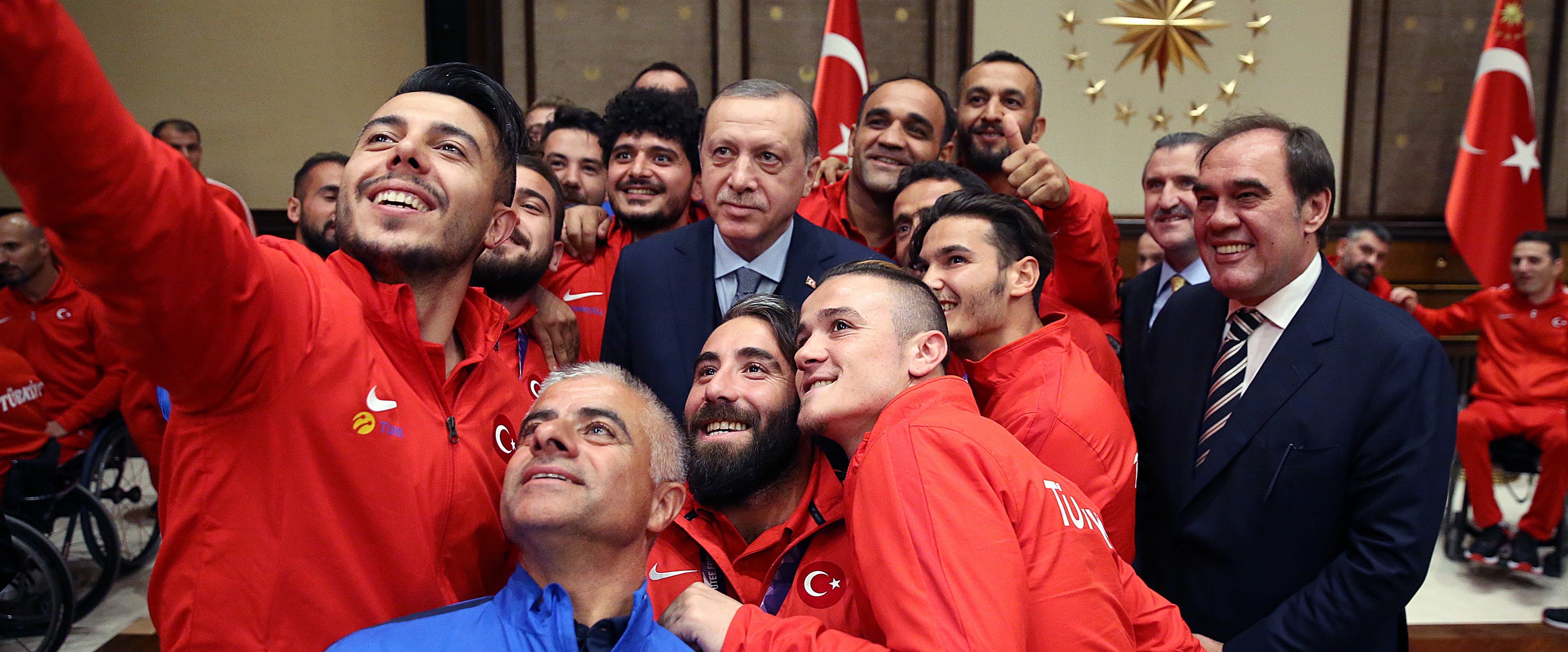 Erdoğan, %100 Futbol ile ilgili görsel sonucu