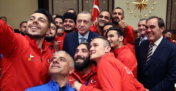 Erdoğan, %100 Futbol ile ilgili görsel sonucu