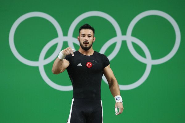 MİLLİ TAKIM
KAMPINDA ÇATAL İLE TOHM SPORCUSUNA SALDIRDI