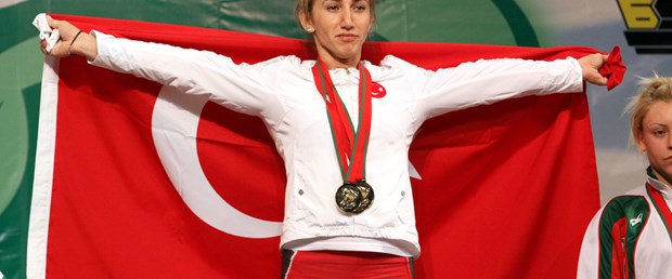 Daşdelen'den 3 altın madalya