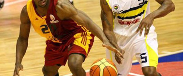 Derbide Fenerbahçe farka gitti: 89-62