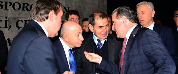 dursun özbek.jpg