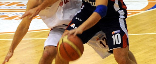 Efes zirveyi garantiledi