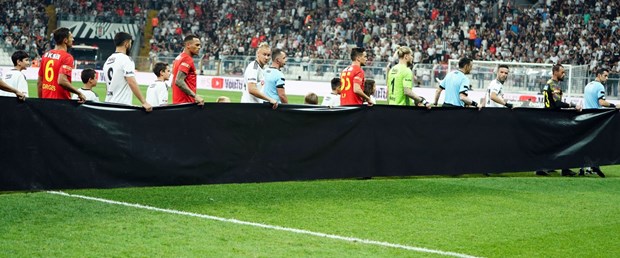 emine bulut.jpg