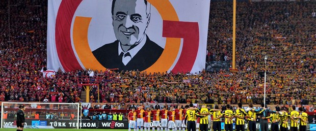 Emre Belözoğlu forma giymedi