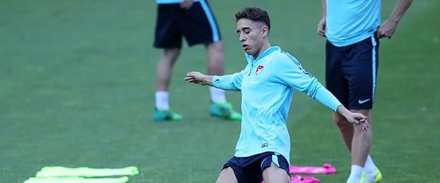 emre mor.jpg