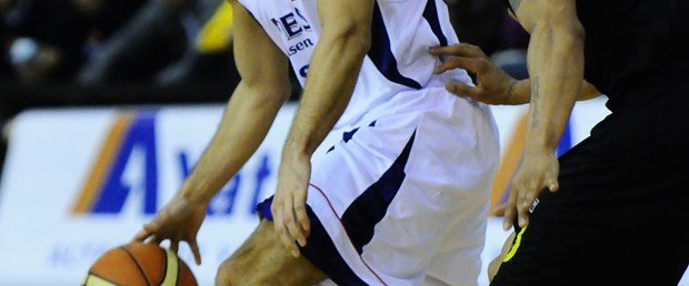 Engin Atsür ve Newley Beşiktaş'ta
