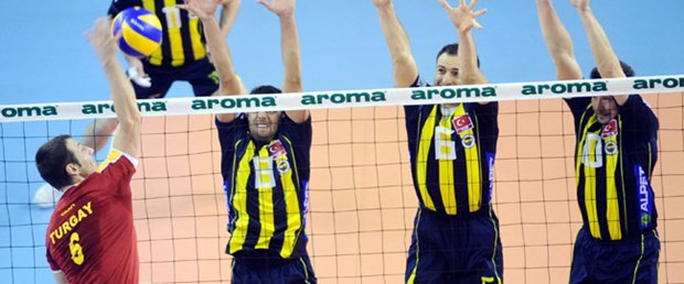 Erkeklerde de Fenerbahçe: 3-2