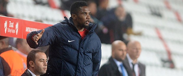 eto'o antrenör.jpg