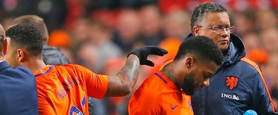 Lens, dün geceki Hollanda-Belçika maçında sakatlanarak oyundan çıktı, derbide durumu şüpheli.