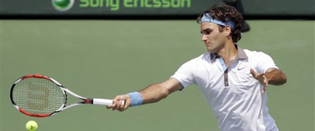 Federer yarı finalde takıldı