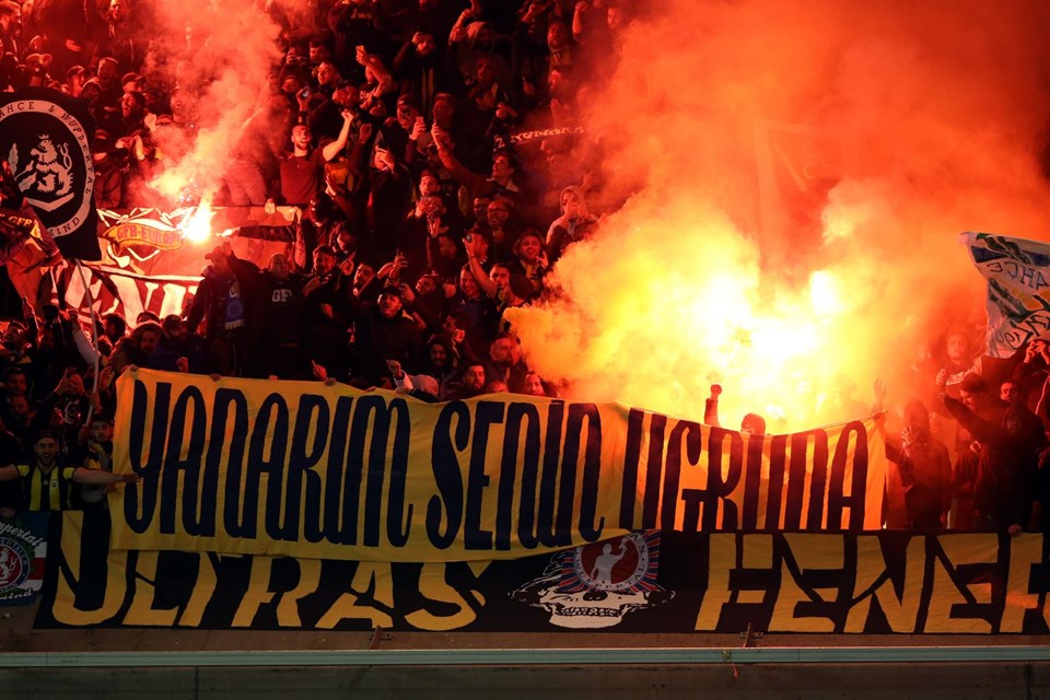 TARAFTARA UYARI