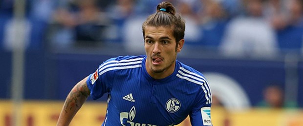 roman neustadter.jpg