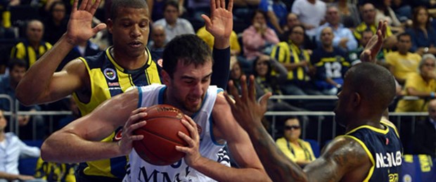 Fenerbahçe turu erteledi