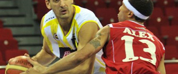 Fenerbahçe Ülker rahat kazandı: 75-67
