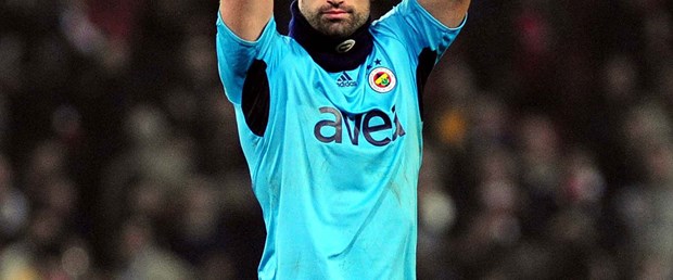 Fenerbahçe Volkan Demirel ile yeniliyor