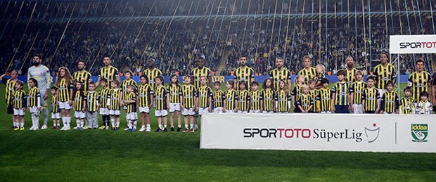 Fenerbahçe'den Somalı çocuklara destek