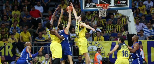 fenerbahce anadolu efes.jpg