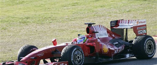 Ferrari F60 sahne aldı