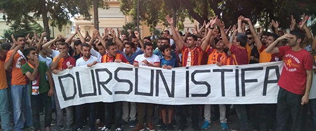 dursun özbek protesto.jpg