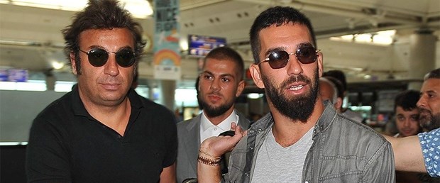 ahmet bulut arda turan.jpg