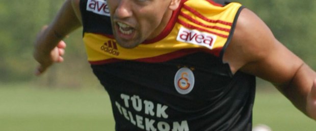 Galatasaray'da Baros sevinci