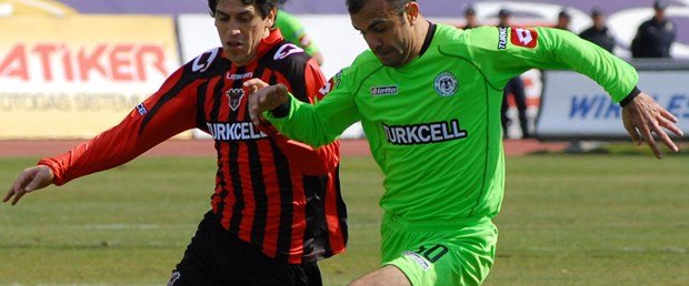 Gaziantepspor 3 puanı 3 golle aldı: 2-3