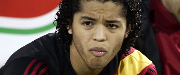 Giovani Dos Santos'u istiyor