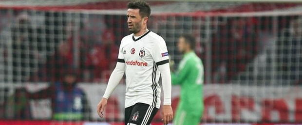 gökhan gönül.jpg