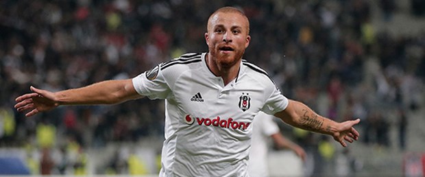 gökhan töre.jpg