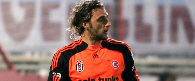 Hakan Arıkan Beşiktaş'ta kaldı