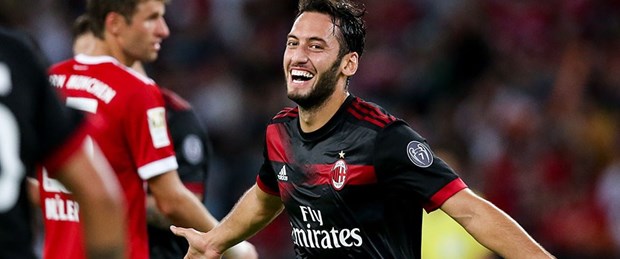 hakan çalhanoğlu milan.jpg