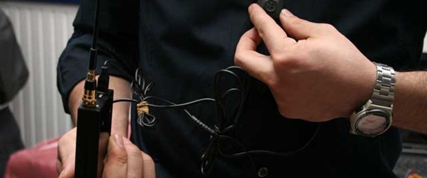 Hakem odalarında gizli kamera iddiası