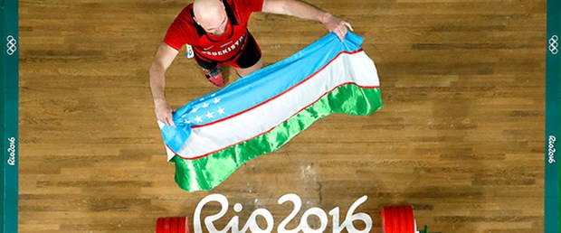 halter özbek sporcu.jpg