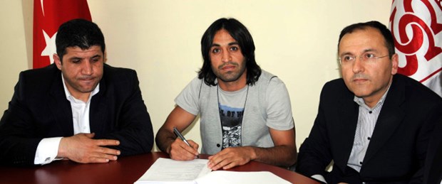 Hayrettin Sivas'ta kaldı