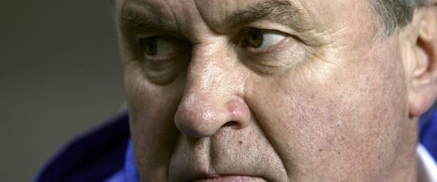 Hiddink 1-0-2