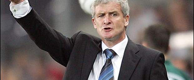 Hughes gitti, Mancini geldi