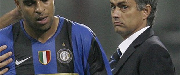 Inter'de Adriano defteri kapandı