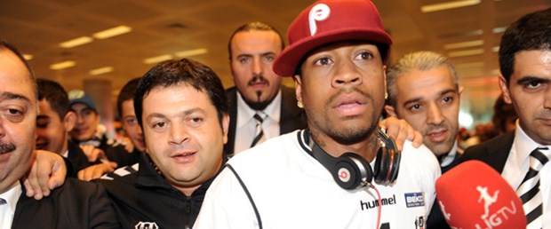 Iverson 16 bavulla geldi