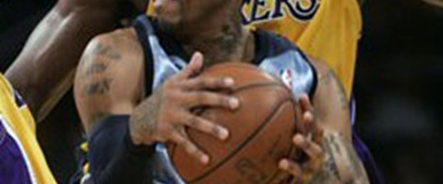 Iverson çekti gitti