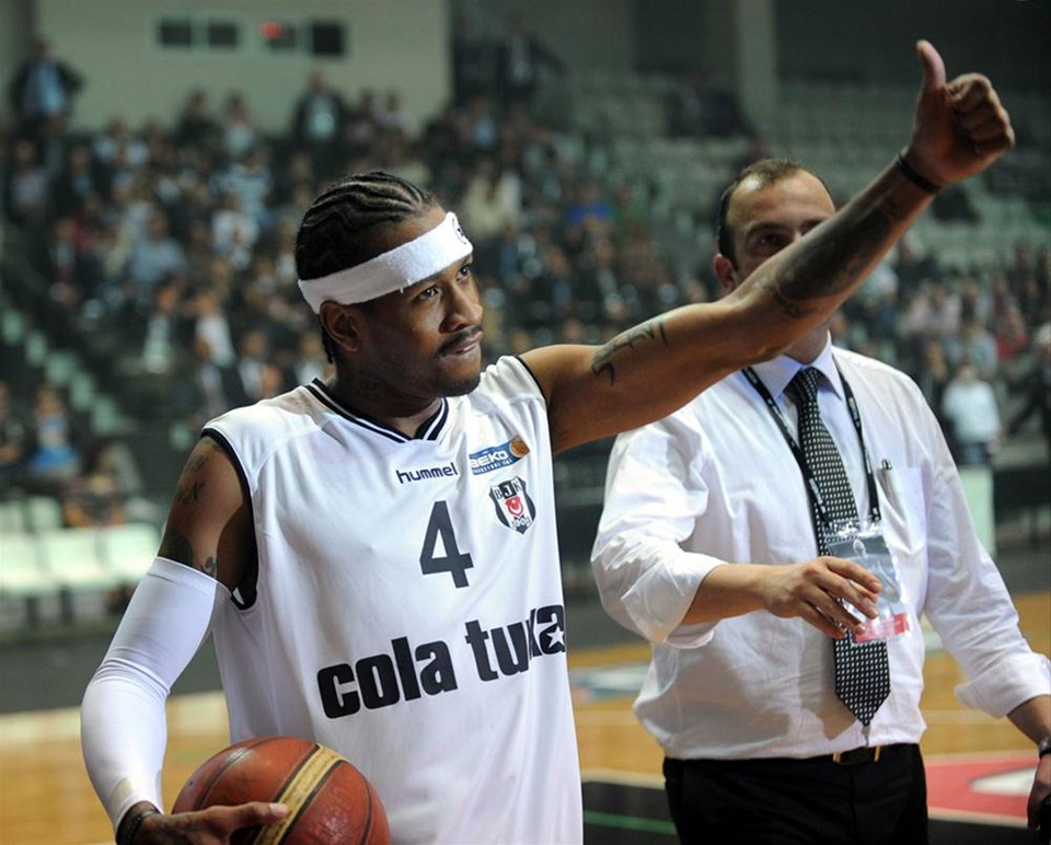 iverson-taraftarla-bulustu,tMsu-P8QWESVC_0bbEYfEQ.jpg
