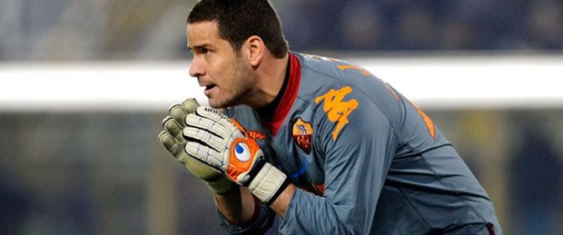 Julio Sergio Roma'da kalmak istiyor